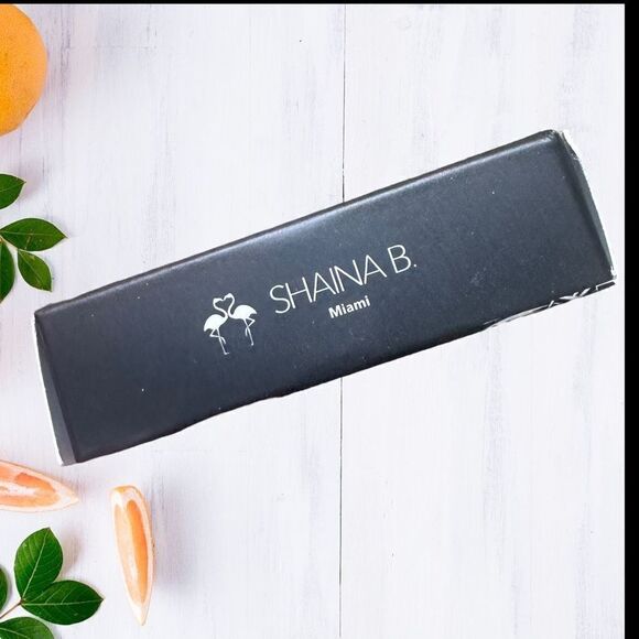 Shaina B Miami Women's Sun Kissed Glow Beach Babe Cream Bronzer Standard NWT - Picture 4 of 4